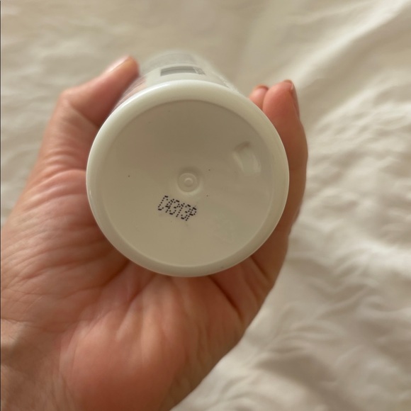 Color Wow Xtra Large Bombshell Volumize 11.8 FL OZ - Picture 2 of 4